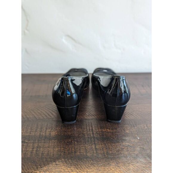 Stuart Weitzman Black Leather Peep Toe Heels - Size 8.5 - Picture 4 of 9